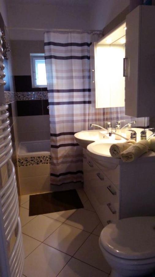 Laszlo Apartman Apartment Tihany Exterior photo